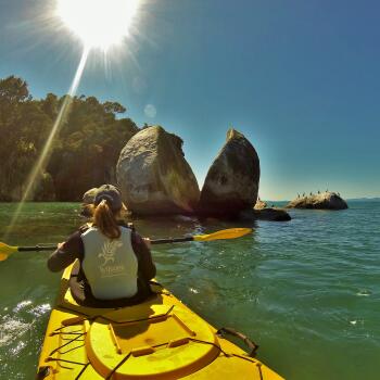 Kayak to Split Apple Rock